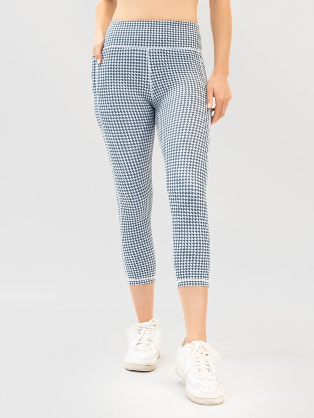 Senita Athletics Light Navy Blue & White Houndstooth Lux 7/8 Leggings Size XL